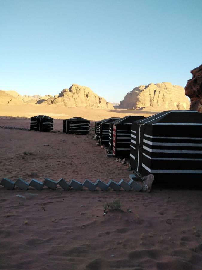 Heart Rum Camp Wadi Rum Eksteriør bilde