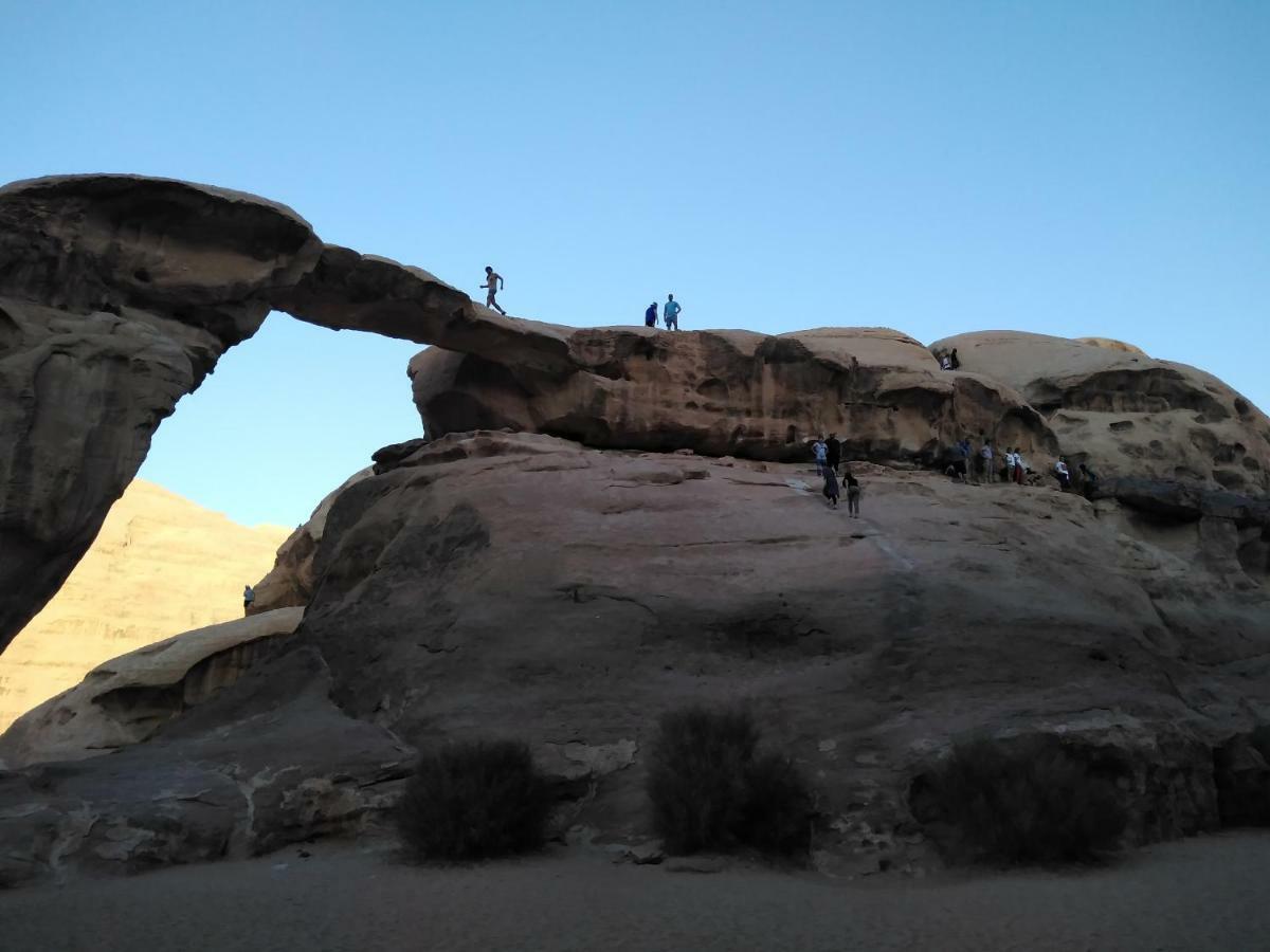 Heart Rum Camp Wadi Rum Eksteriør bilde